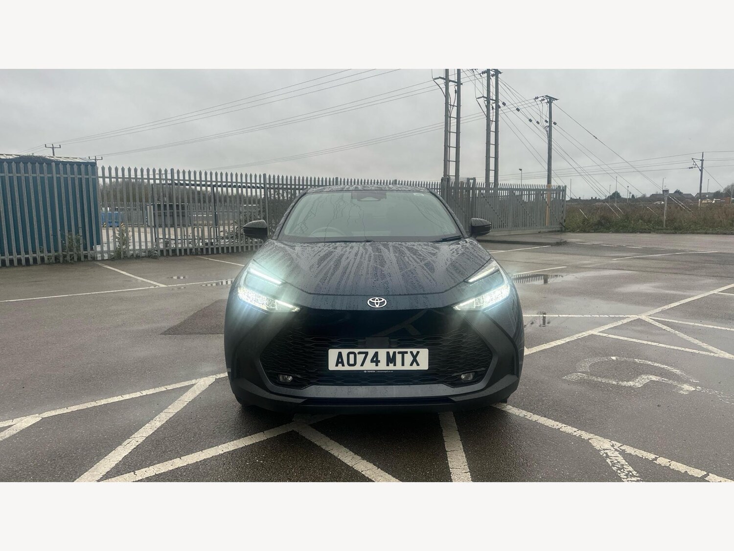 Used Toyota C-HR 2024 for sale - 76976767: Photo 17