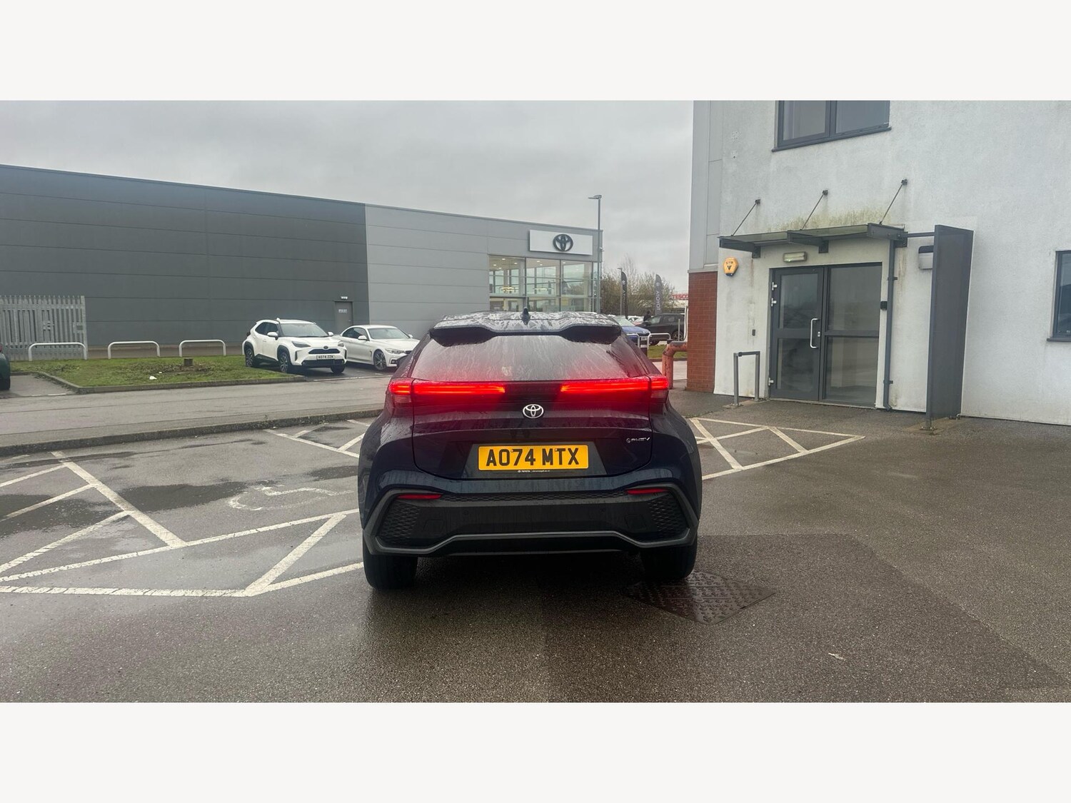 Used Toyota C-HR 2024 for sale - 76976767: Photo 21