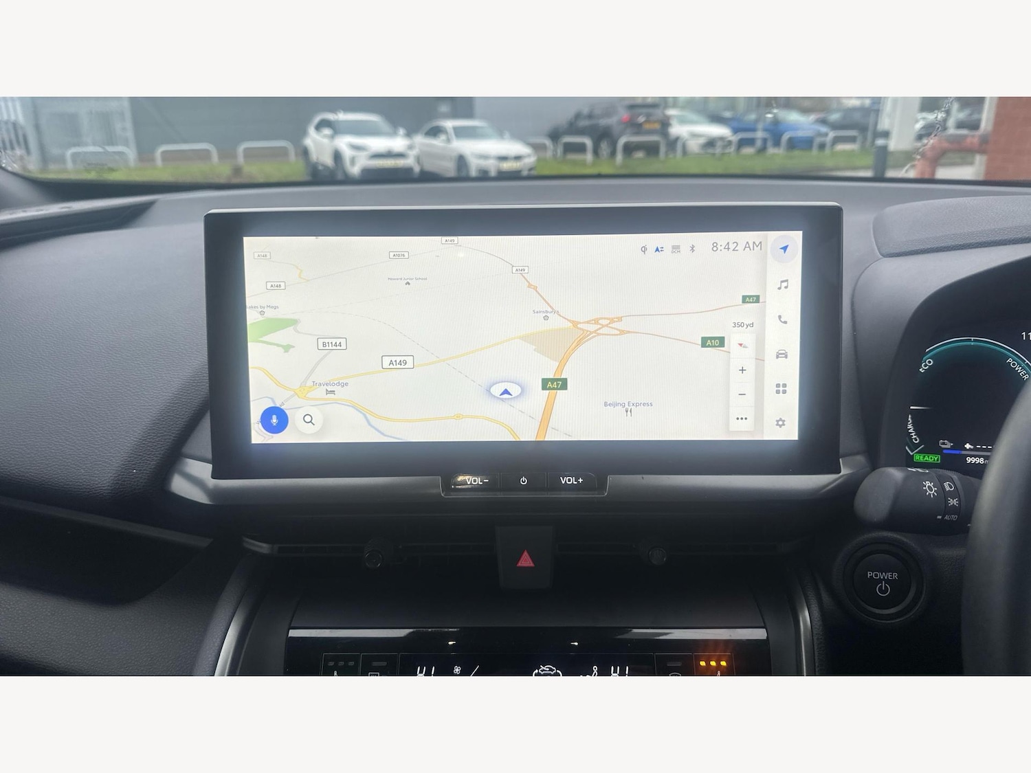 Used Toyota C-HR 2024 for sale - 76976767: Photo 9