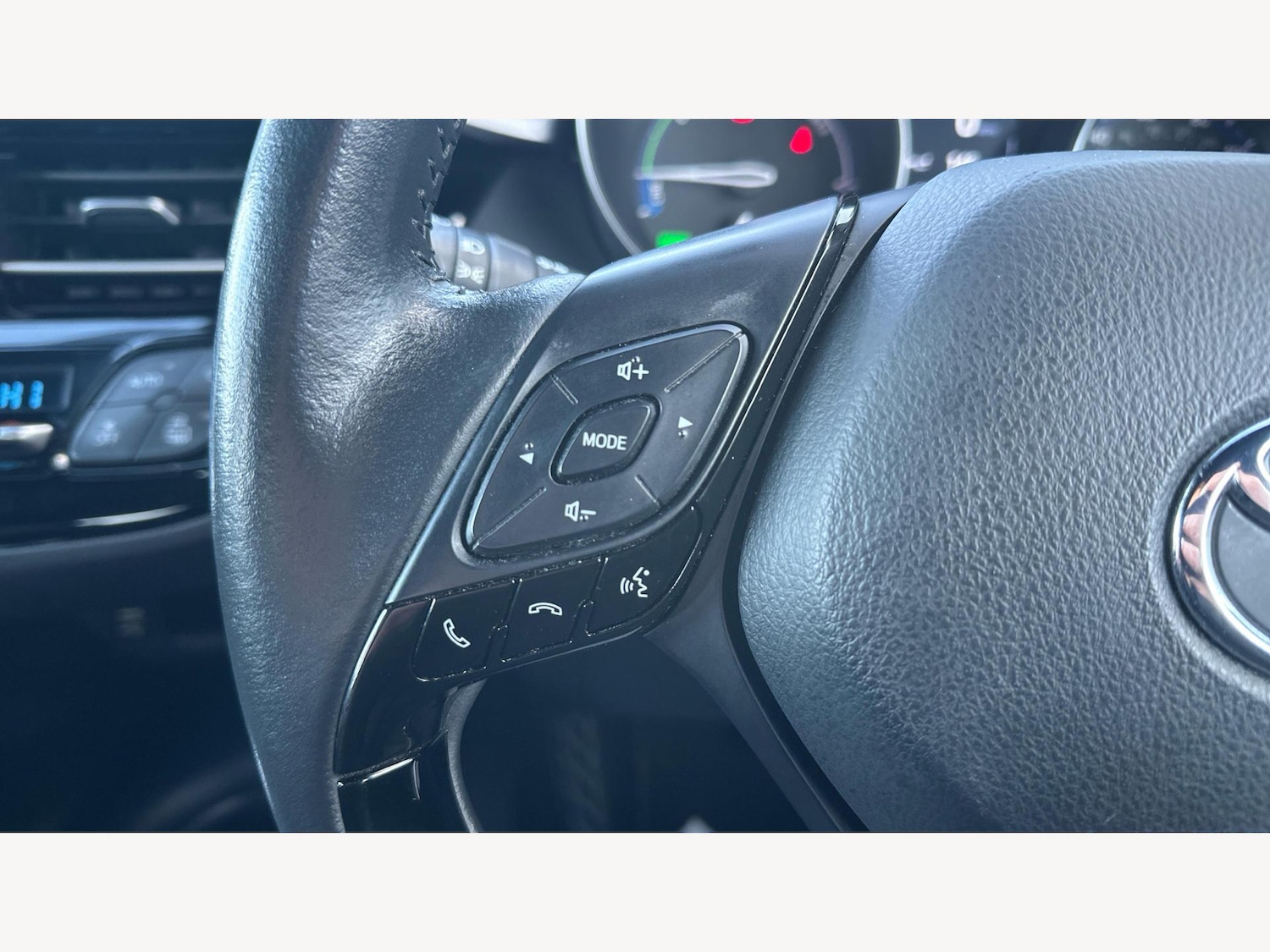 Used Toyota C-HR 2022 for sale - 77131560: Photo 22