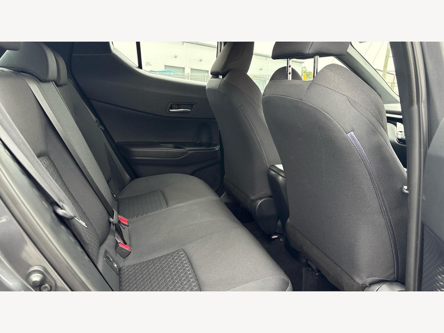Used Toyota C-HR 2022 for sale - 76135897: Photo 14