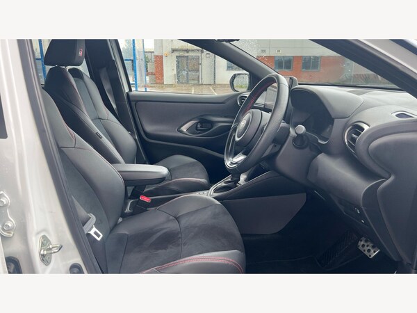 Used Toyota Yaris 2024 for sale - 74701233: Photo 13