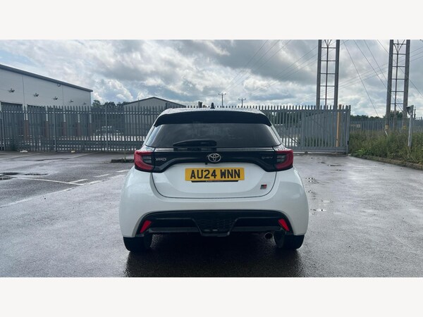 Used Toyota Yaris 2024 for sale - 74701233: Photo 21