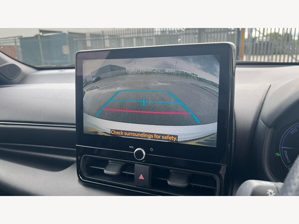 Used Toyota Yaris 2024 for sale - 74701233: Photo 26