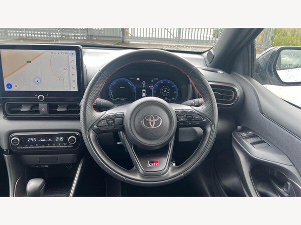 Used Toyota Yaris 2024 for sale - 74701233: Photo 8