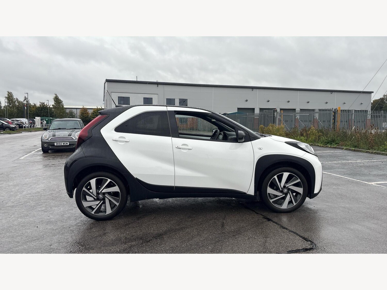 Used Toyota Aygo X 2023 for sale - 76295756: Photo 18