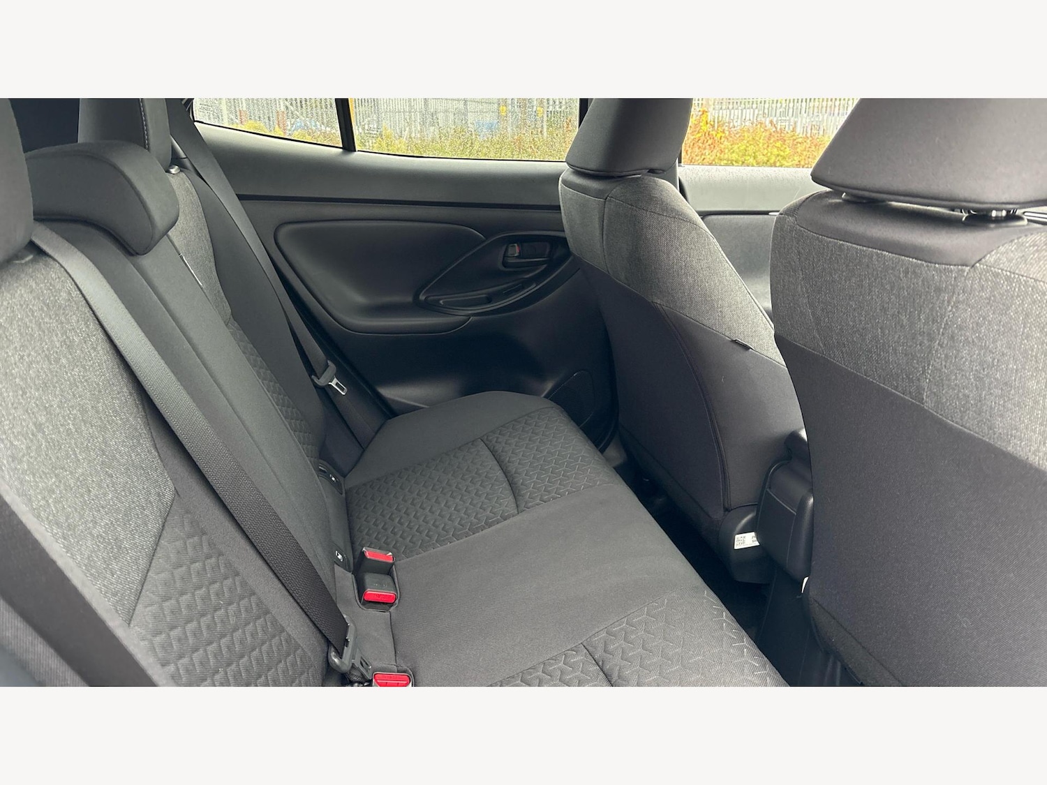 Used Toyota Yaris Cross 2023 for sale - 76898851: Photo 14