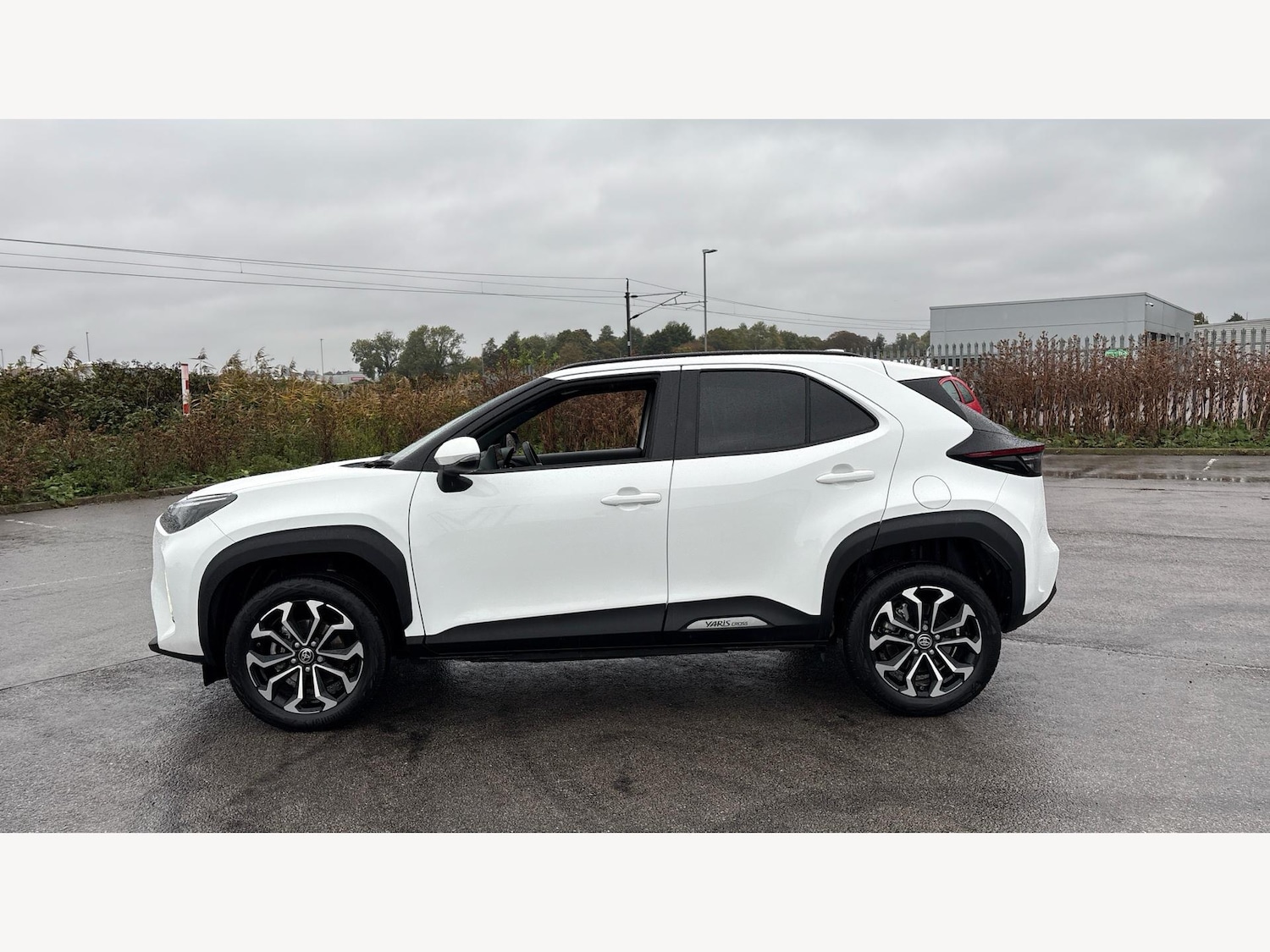 Used Toyota Yaris Cross 2023 for sale - 76898851: Photo 19