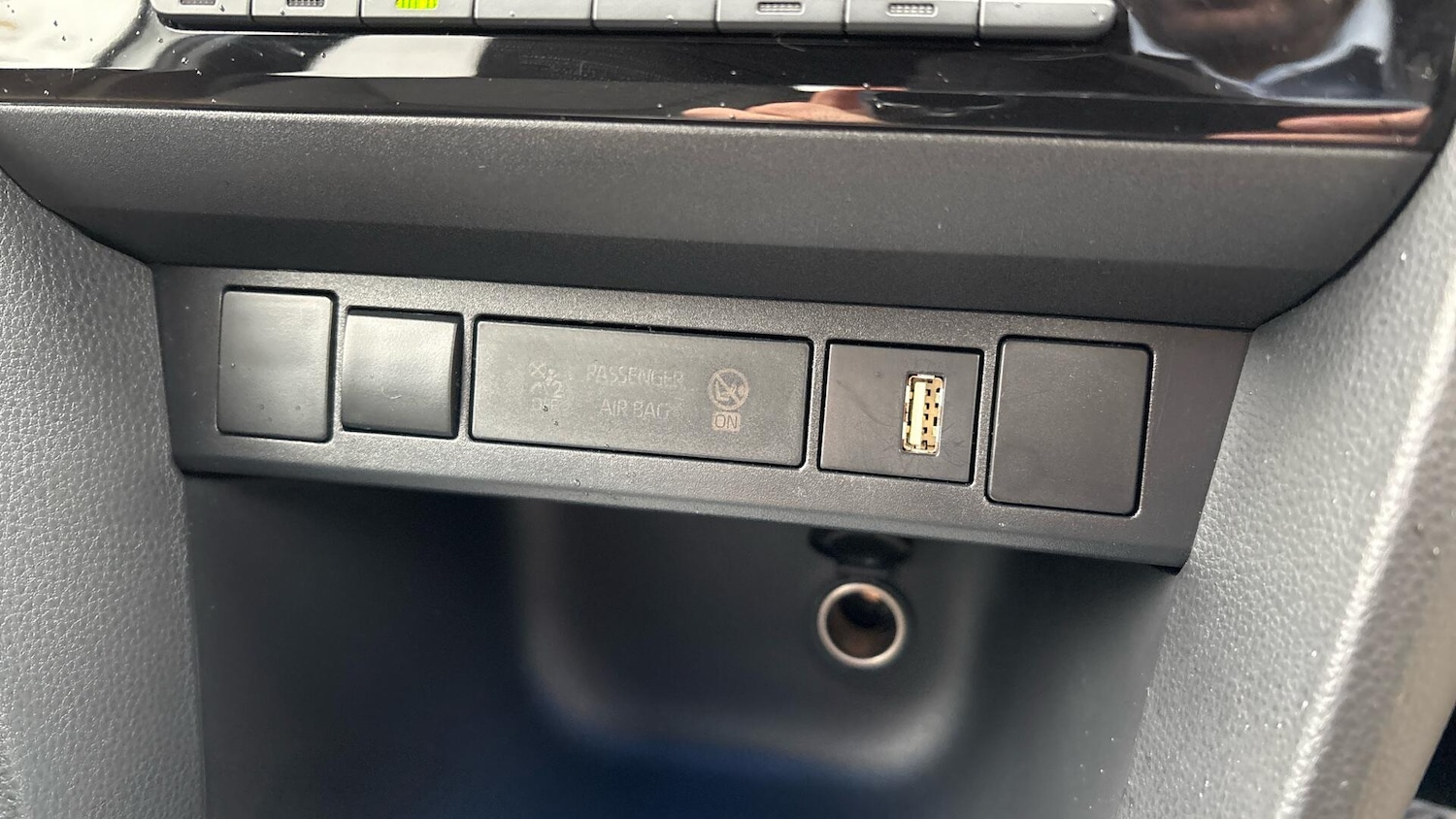 Used Toyota Yaris Cross 2023 for sale - 76898851: Photo 41