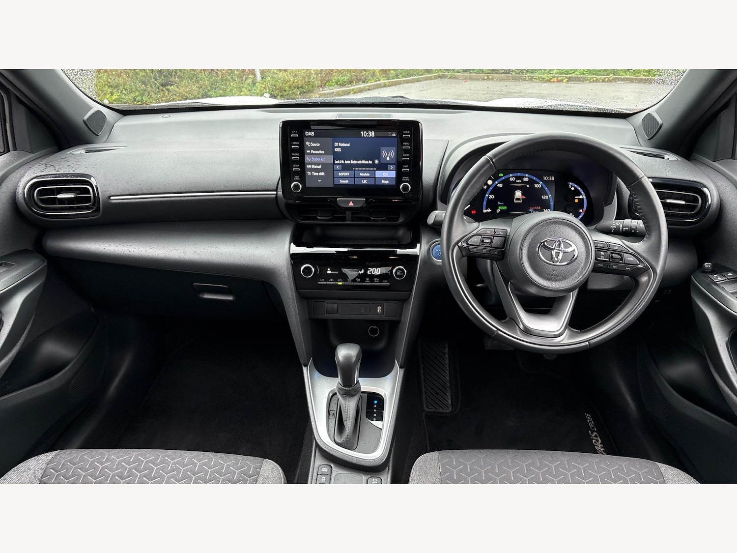Used Toyota Yaris Cross 2023 for sale - 76898851: Photo 7