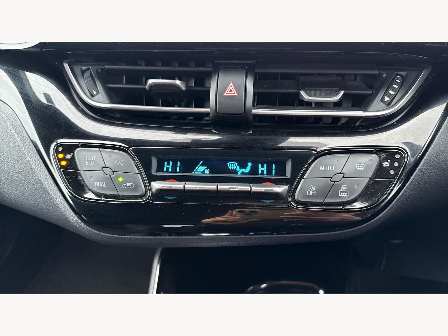 Used Toyota C-HR 2022 for sale - 77559059: Photo 29