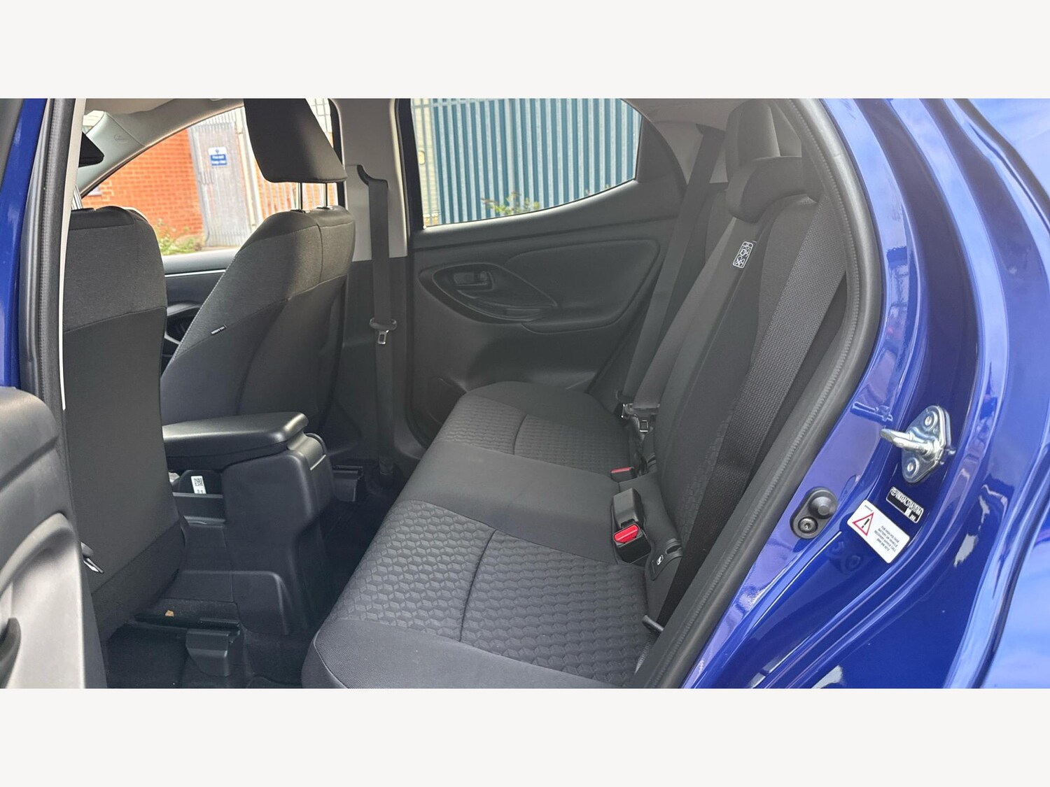 Used Toyota Yaris 2023 for sale - 76538505: Photo 15