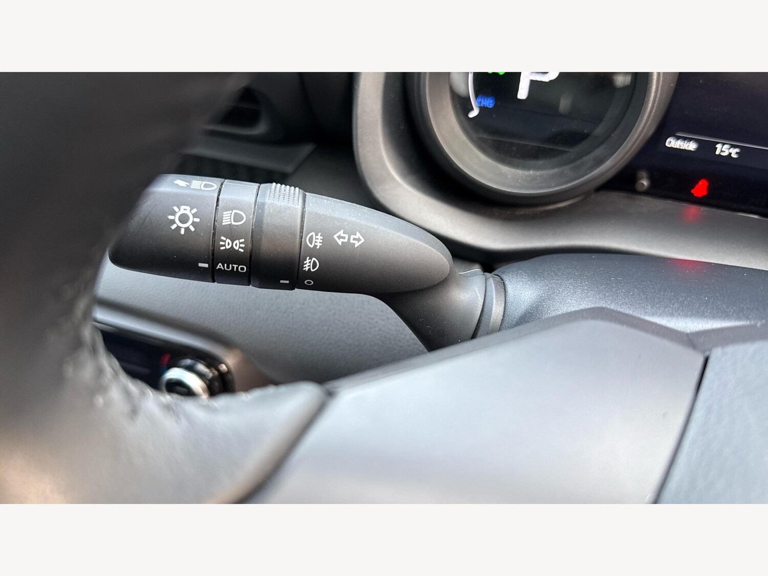 Used Toyota Yaris 2023 for sale - 76538505: Photo 24