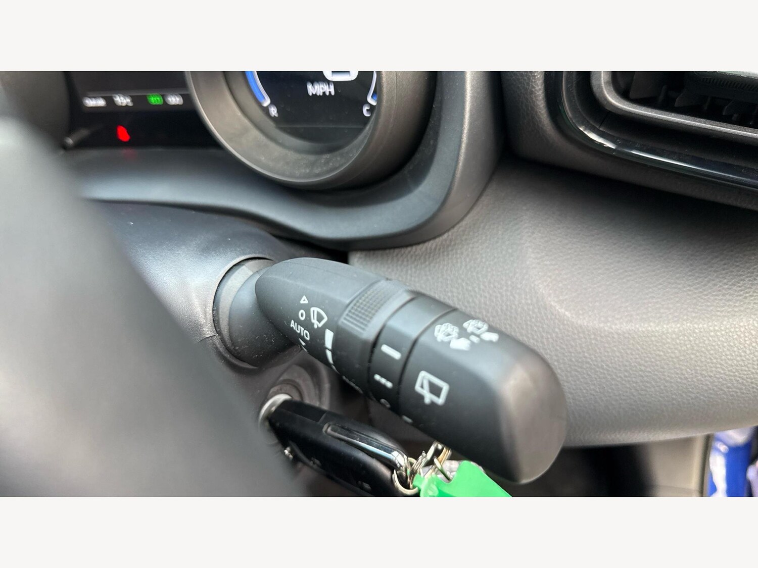 Used Toyota Yaris 2023 for sale - 76538505: Photo 25