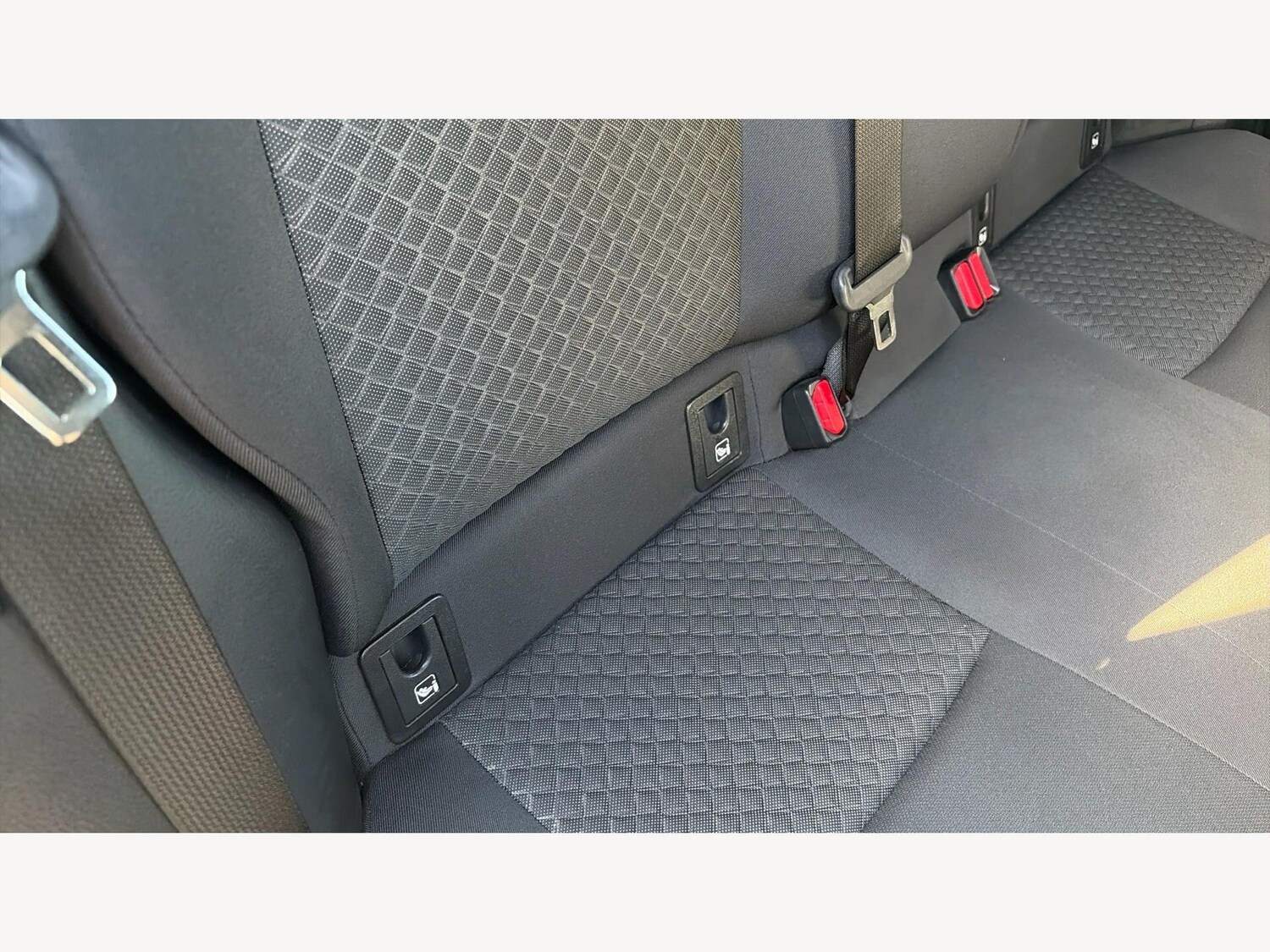 Used Toyota C-HR 2023 for sale - 77783077: Photo 26