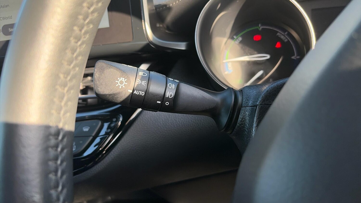 Used Toyota C-HR 2023 for sale - 77783077: Photo 35