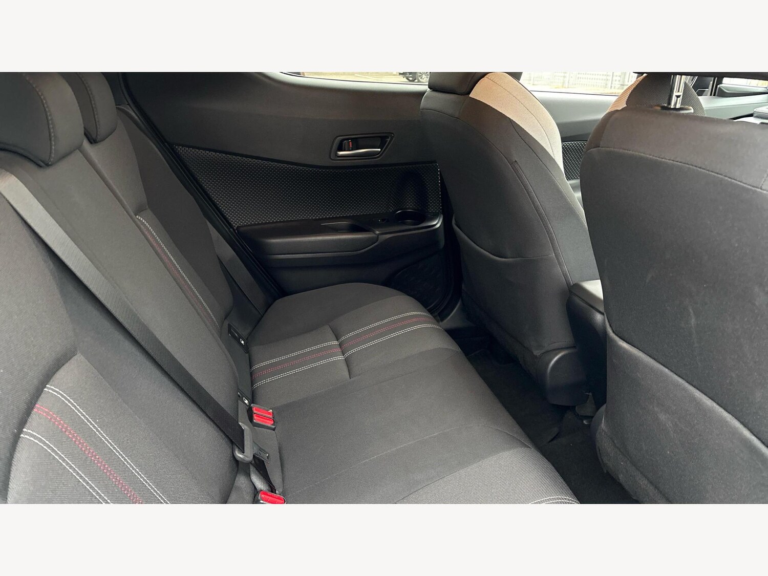 Used Toyota C-HR for sale - 77909233: Photo 14