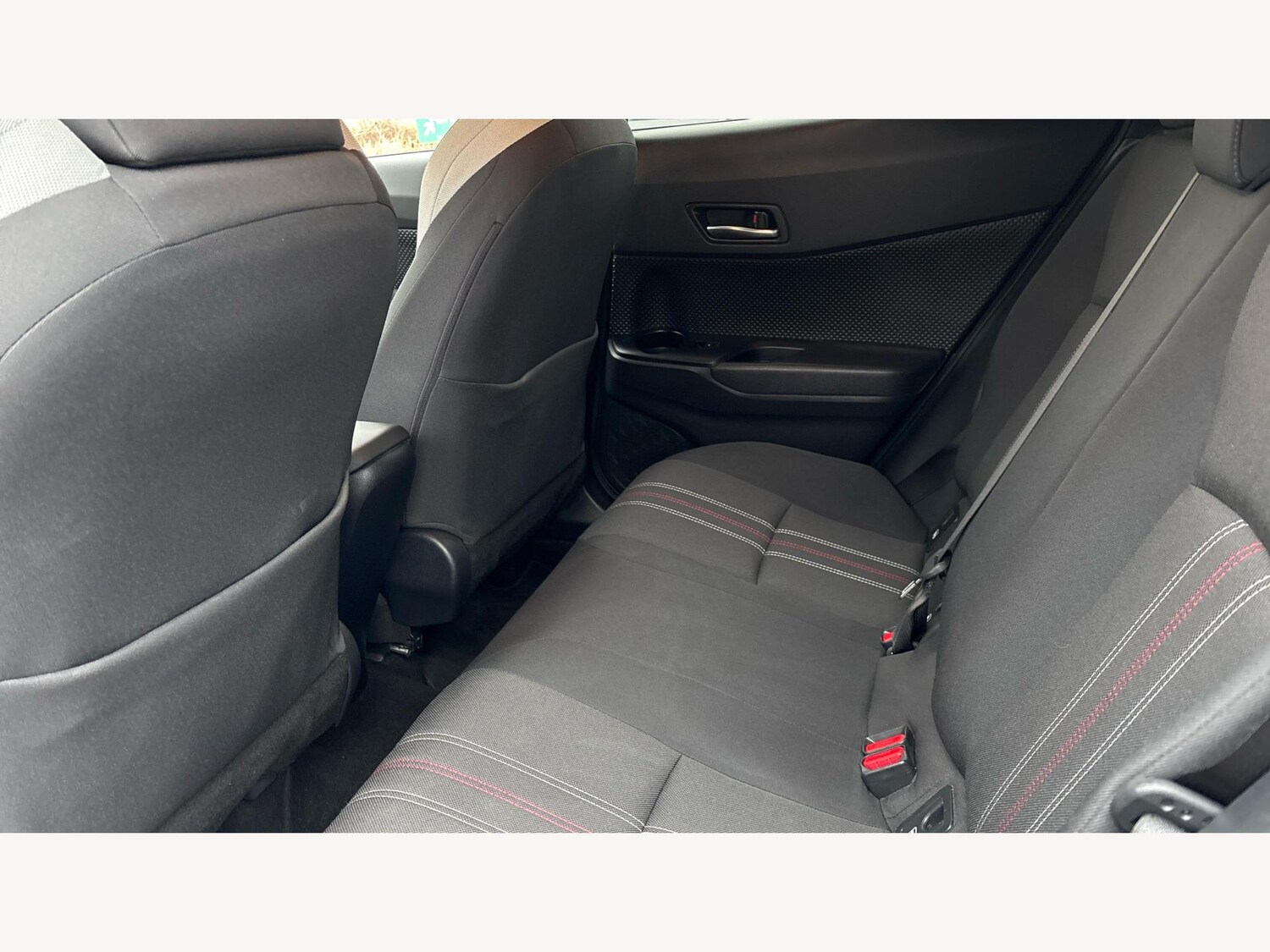 Used Toyota C-HR for sale - 77909233: Photo 15