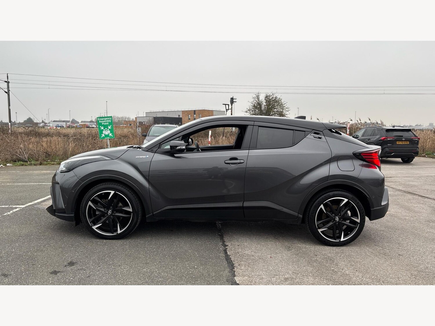 Used Toyota C-HR for sale - 77909233: Photo 19