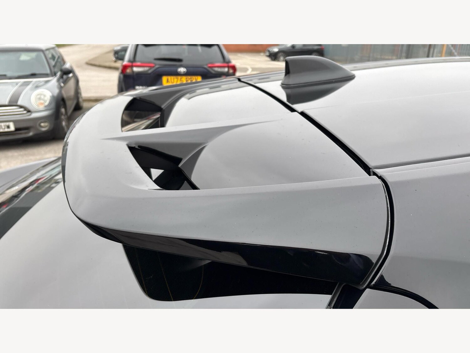 Used Toyota C-HR for sale - 77909233: Photo 24