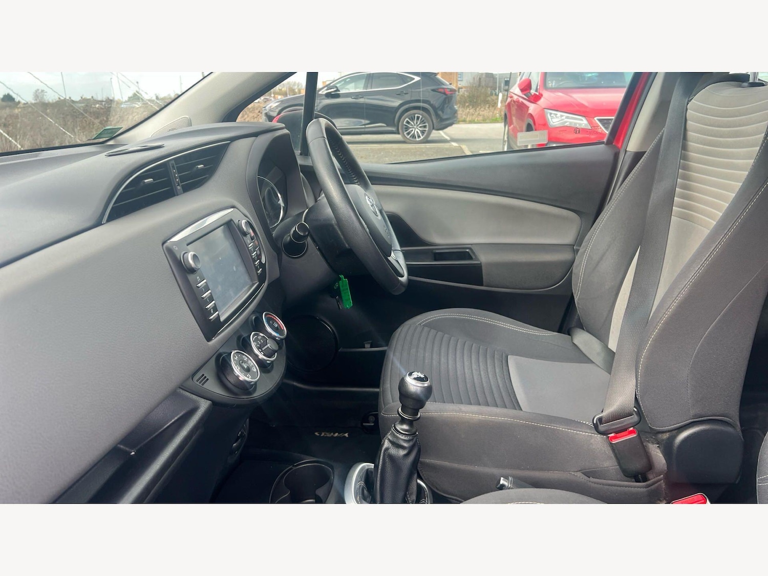 Used Toyota Yaris for sale - 78136121: Photo 12