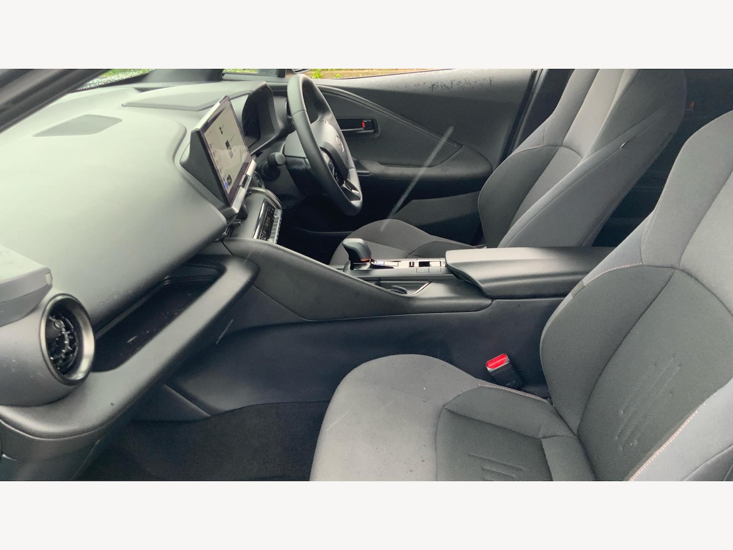 Used Toyota C-HR 2025 for sale - 76099049: Photo 12