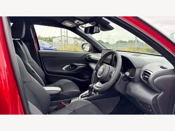 Used Toyota Yaris Cross 2025 for sale - 75634404: Photo 13