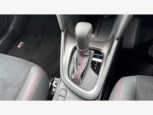 Used Toyota Yaris Cross 2025 for sale - 75634404: Photo 29