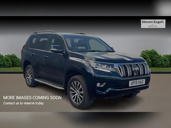 (19) - 2.8D Invincible Auto 4WD Euro 6 5dr (7 Seat)