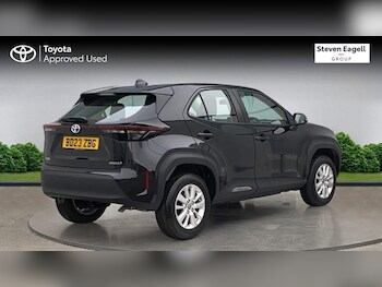 Used Toyota Yaris Cross 2023 for sale - 75186377: Photo