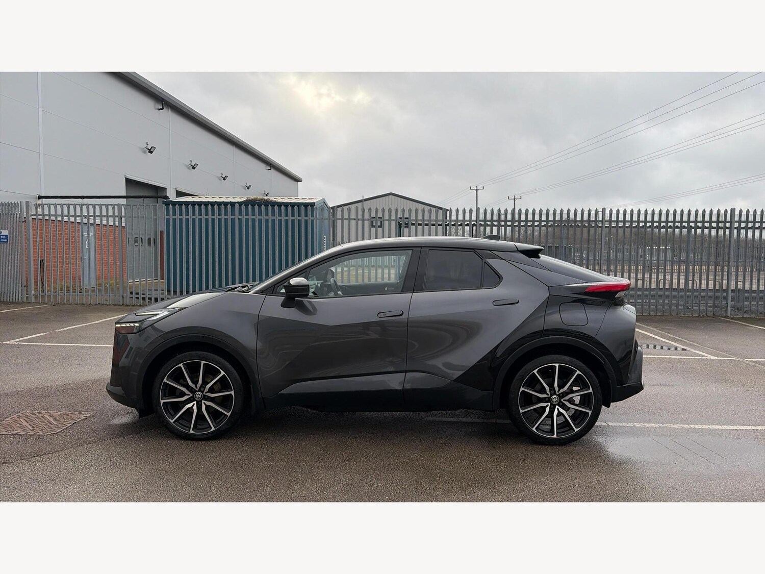 Used Toyota C-HR for sale - 77783563: Photo 19
