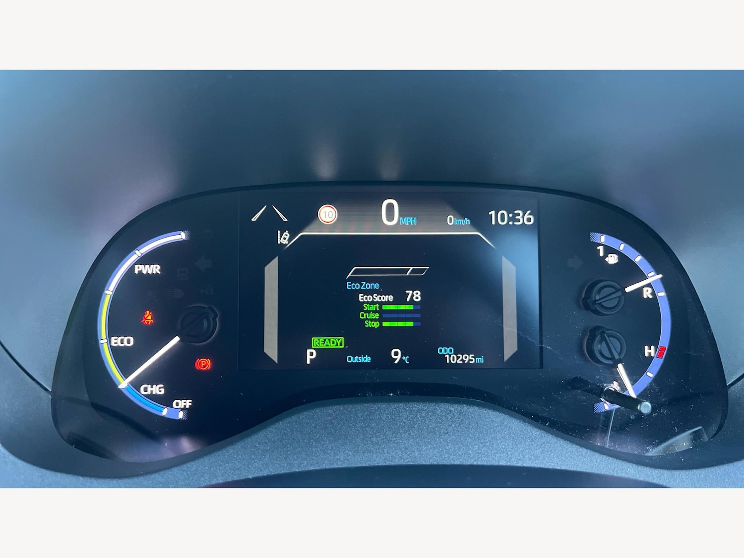 Used Toyota Yaris Cross 2024 for sale - 76942430: Photo 11