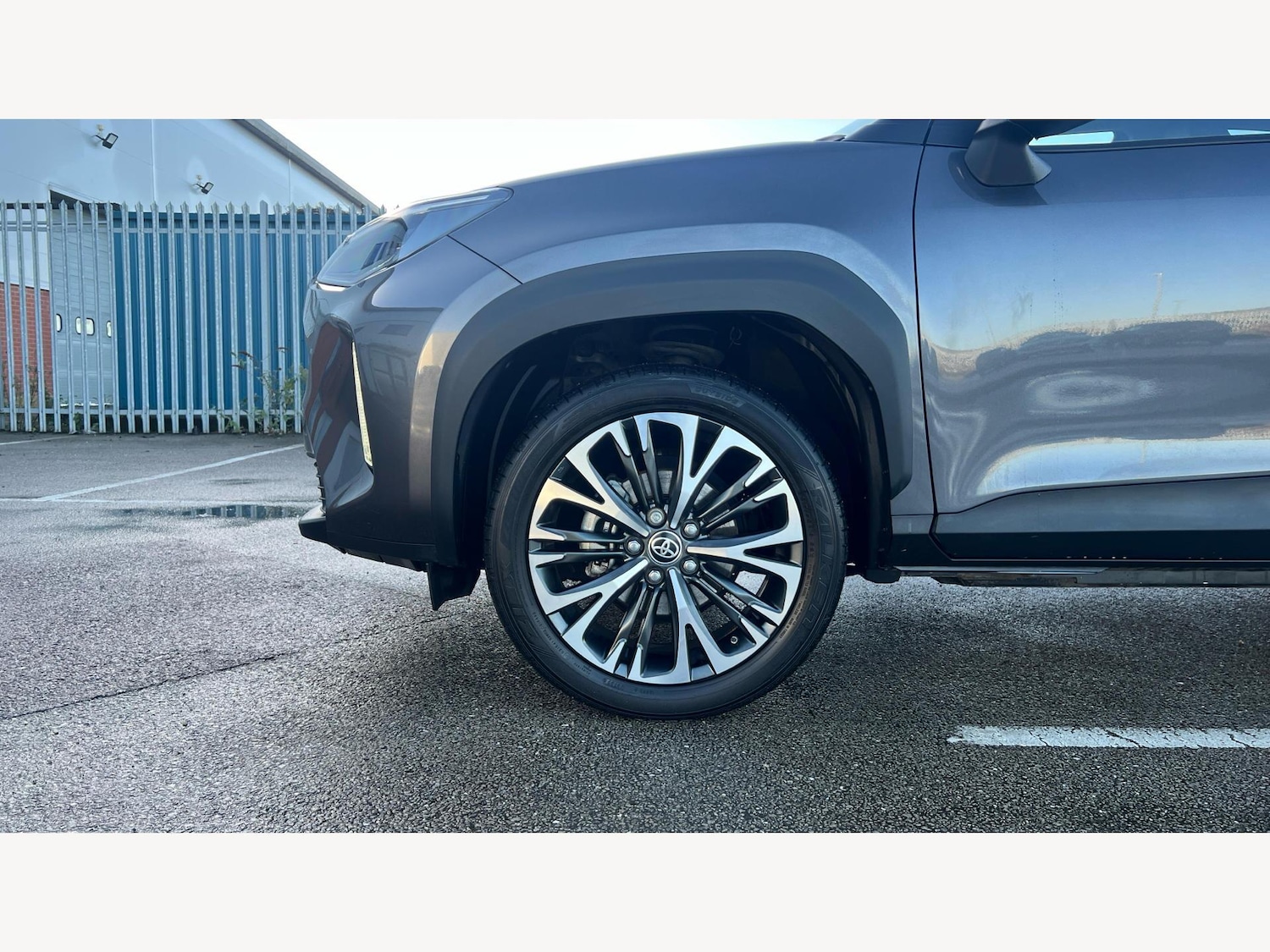 Used Toyota Yaris Cross 2024 for sale - 76942430: Photo 20