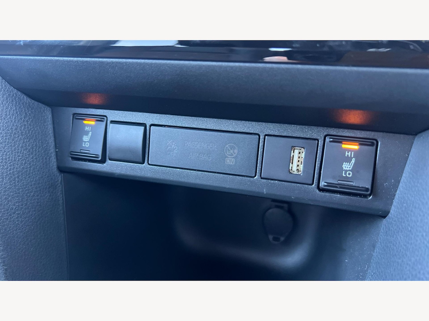 Used Toyota Yaris Cross 2024 for sale - 76942430: Photo 25