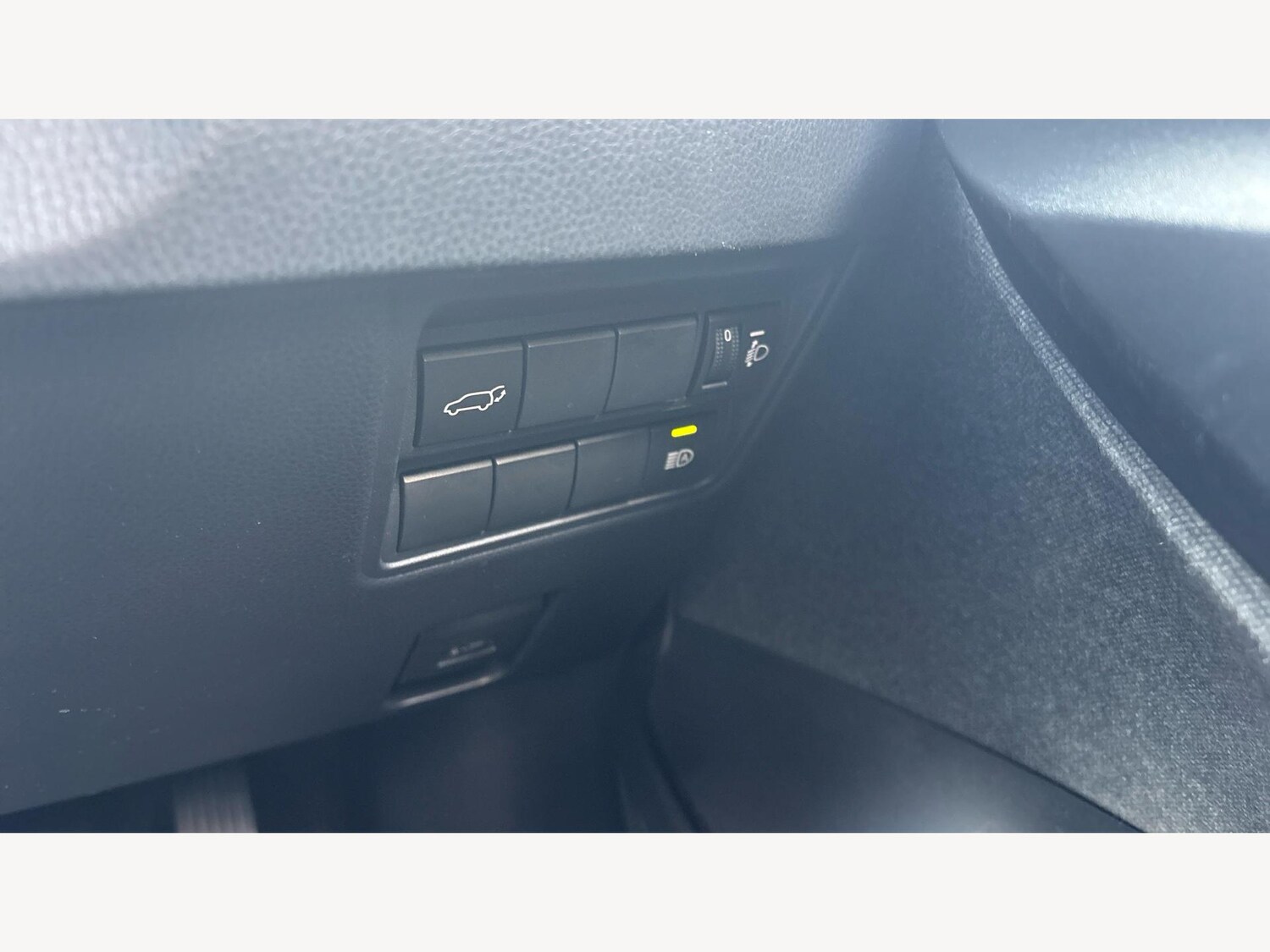 Used Toyota Yaris Cross 2022 for sale - 76537698: Photo 25