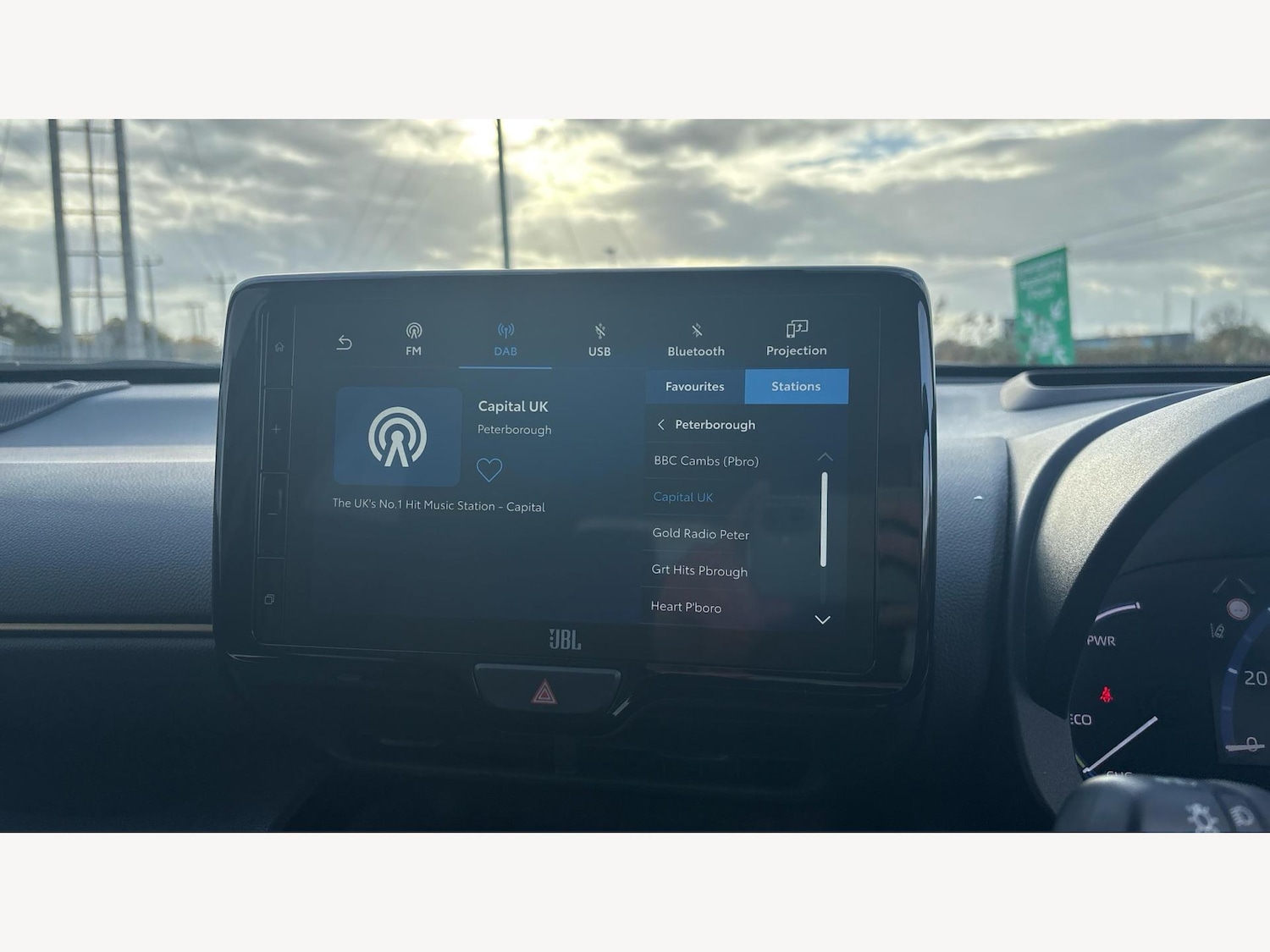 Used Toyota Yaris Cross 2022 for sale - 76537698: Photo 9