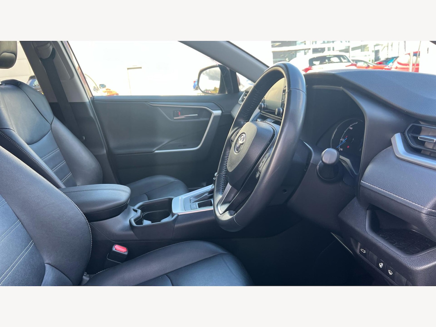 Used Toyota RAV4 2022 for sale - 76936146: Photo 13