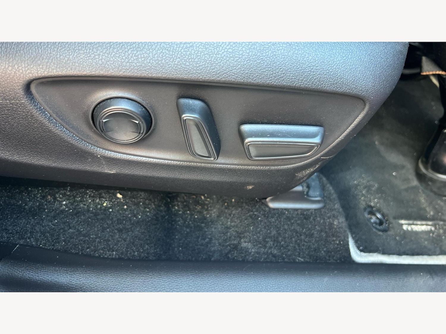 Used Toyota RAV4 2022 for sale - 76936146: Photo 28