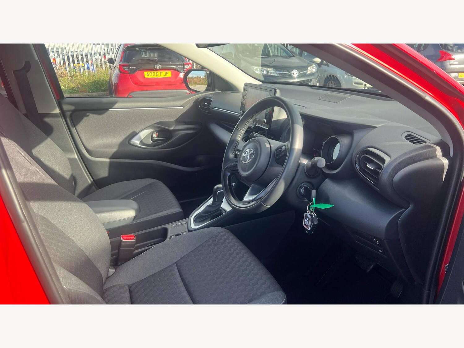 Used Toyota Yaris for sale - 76537707: Photo 13