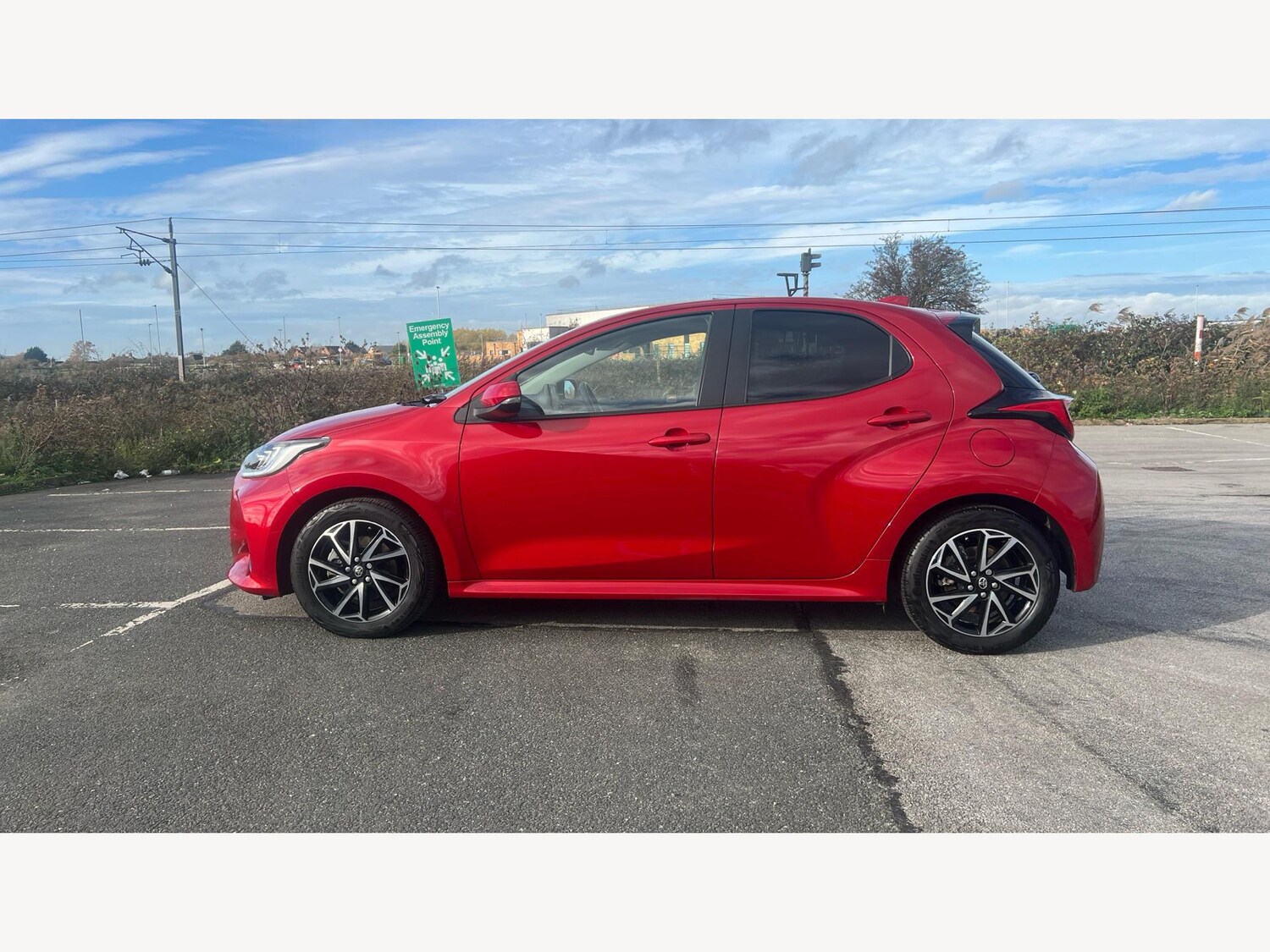 Used Toyota Yaris for sale - 76537707: Photo 19