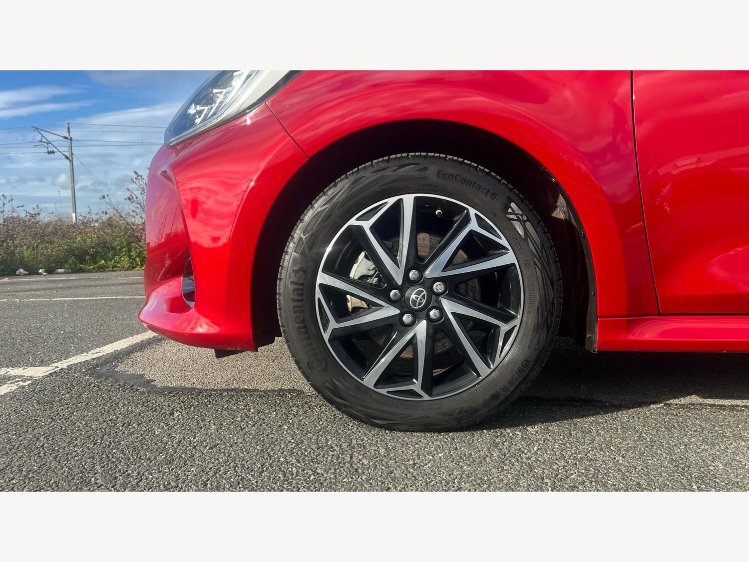 Used Toyota Yaris for sale - 76537707: Photo 20