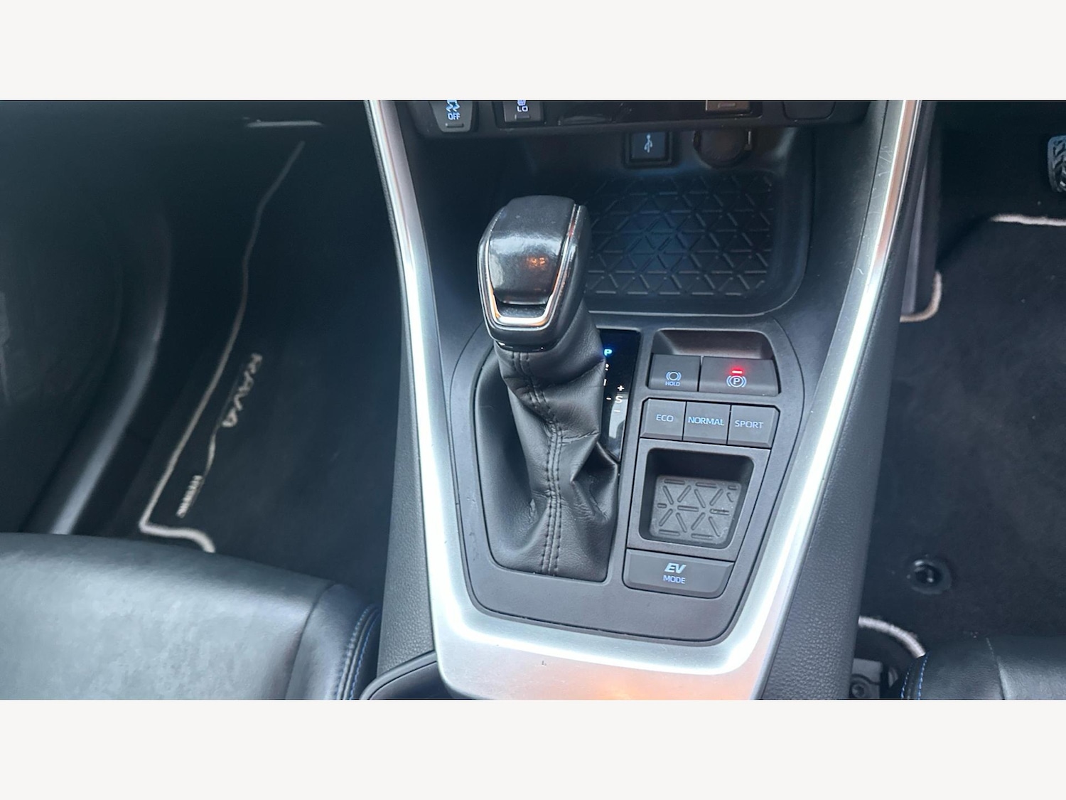 Used Toyota RAV4 2021 for sale - 77343792: Photo 26