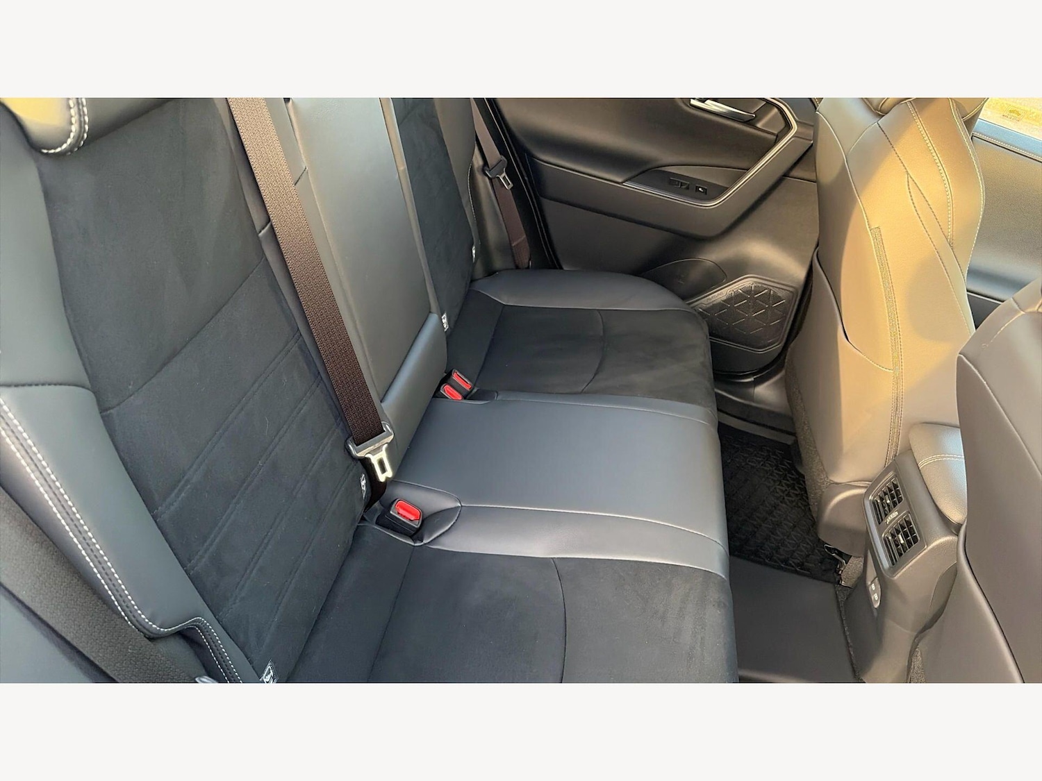 Used Toyota RAV4 2025 for sale - 77683954: Photo 14