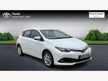 Used Toyota Auris 2017 for sale - 79440553: Photo