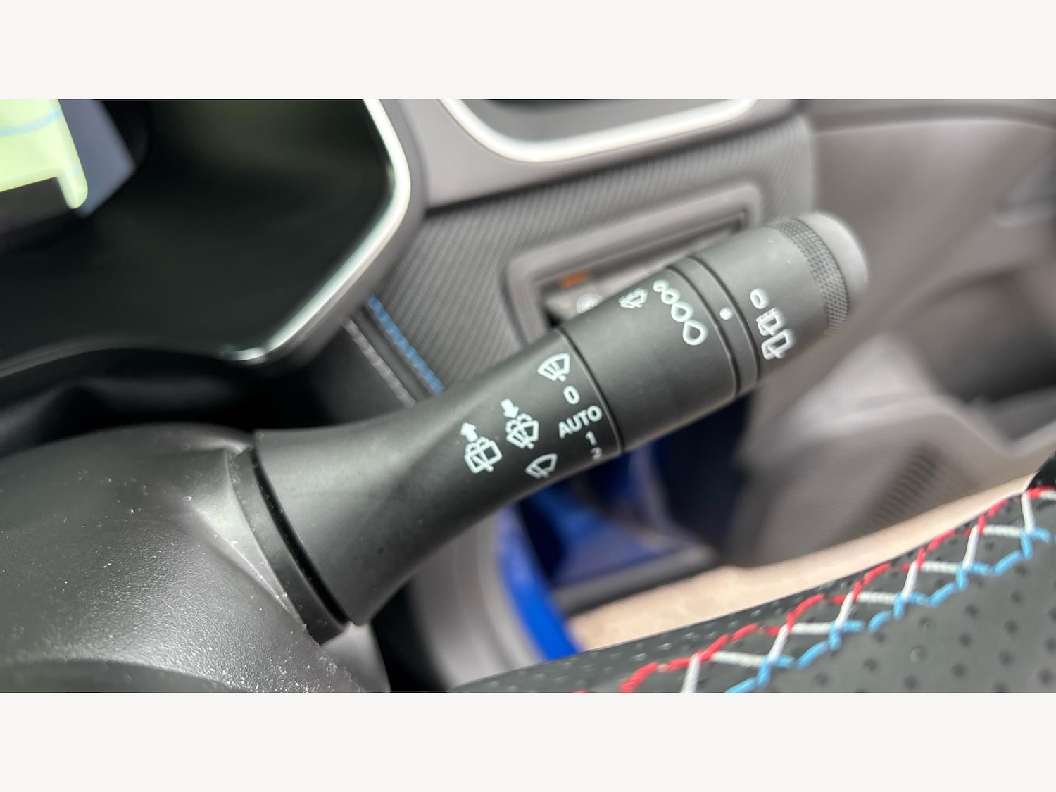 Used Renault Captur 2024 for sale - 77411876: Photo 29