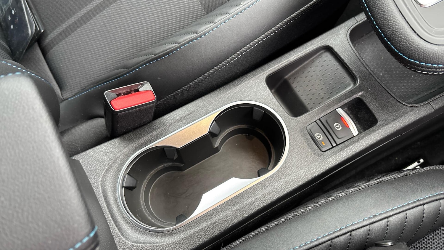 Used Renault Captur 2024 for sale - 77411876: Photo 35