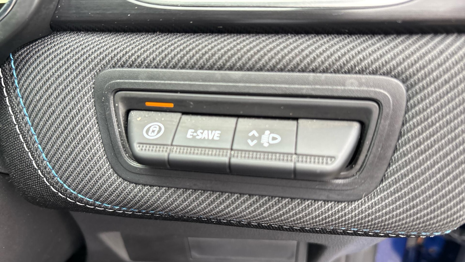 Used Renault Captur 2024 for sale - 77411876: Photo 39