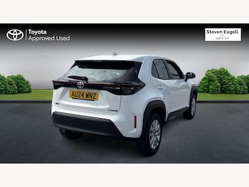 Used Toyota Yaris Cross 2024 for sale - 78601230: Photo