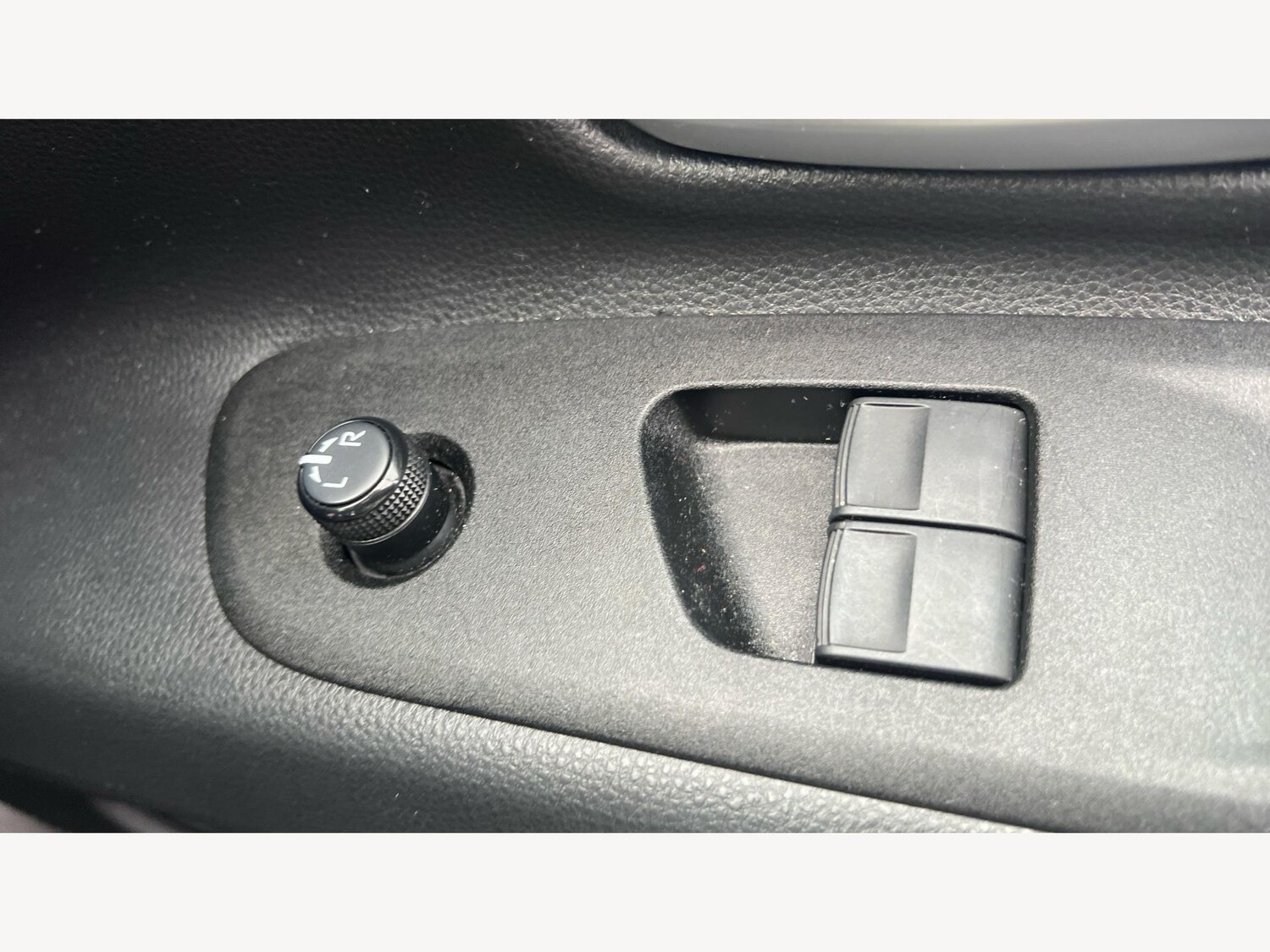 Used Toyota Aygo X 2024 for sale - 76539118: Photo 23