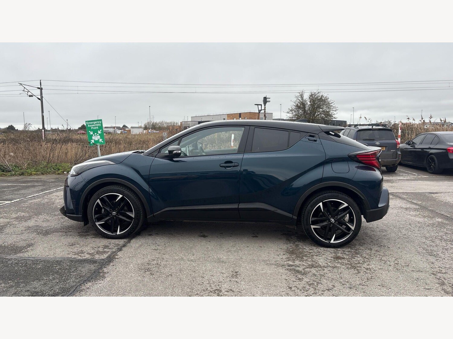 Used Toyota C-HR 2023 for sale - 77908906: Photo 19